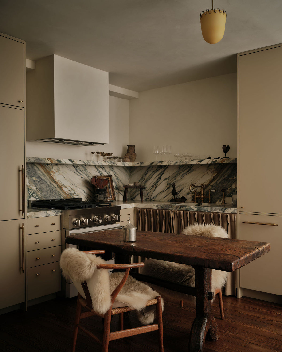 Brooklyn Townhouse kitchen and dining area, Montana Labelle Design
