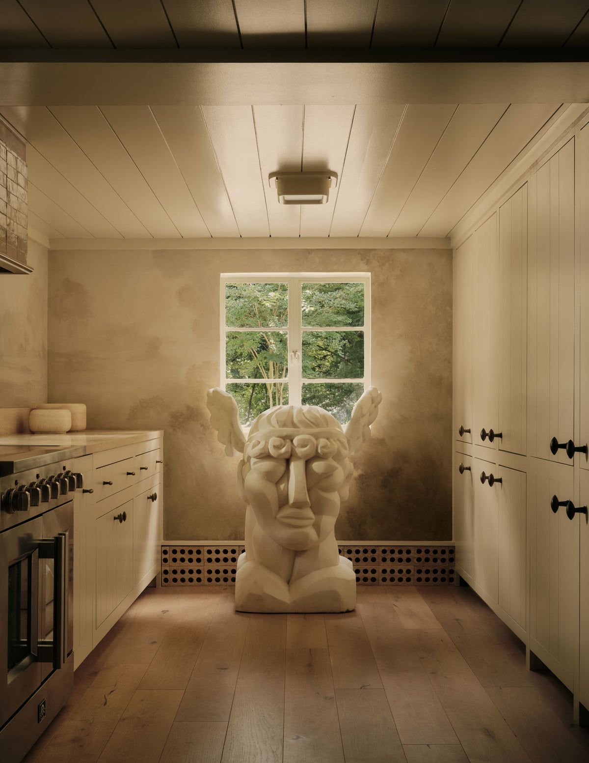 Hill Street kitchen, Montana Labelle Design